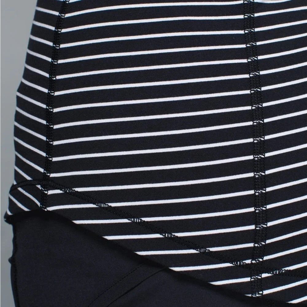 Lululemon Think Fast Tank Parallel Stripe Black White
